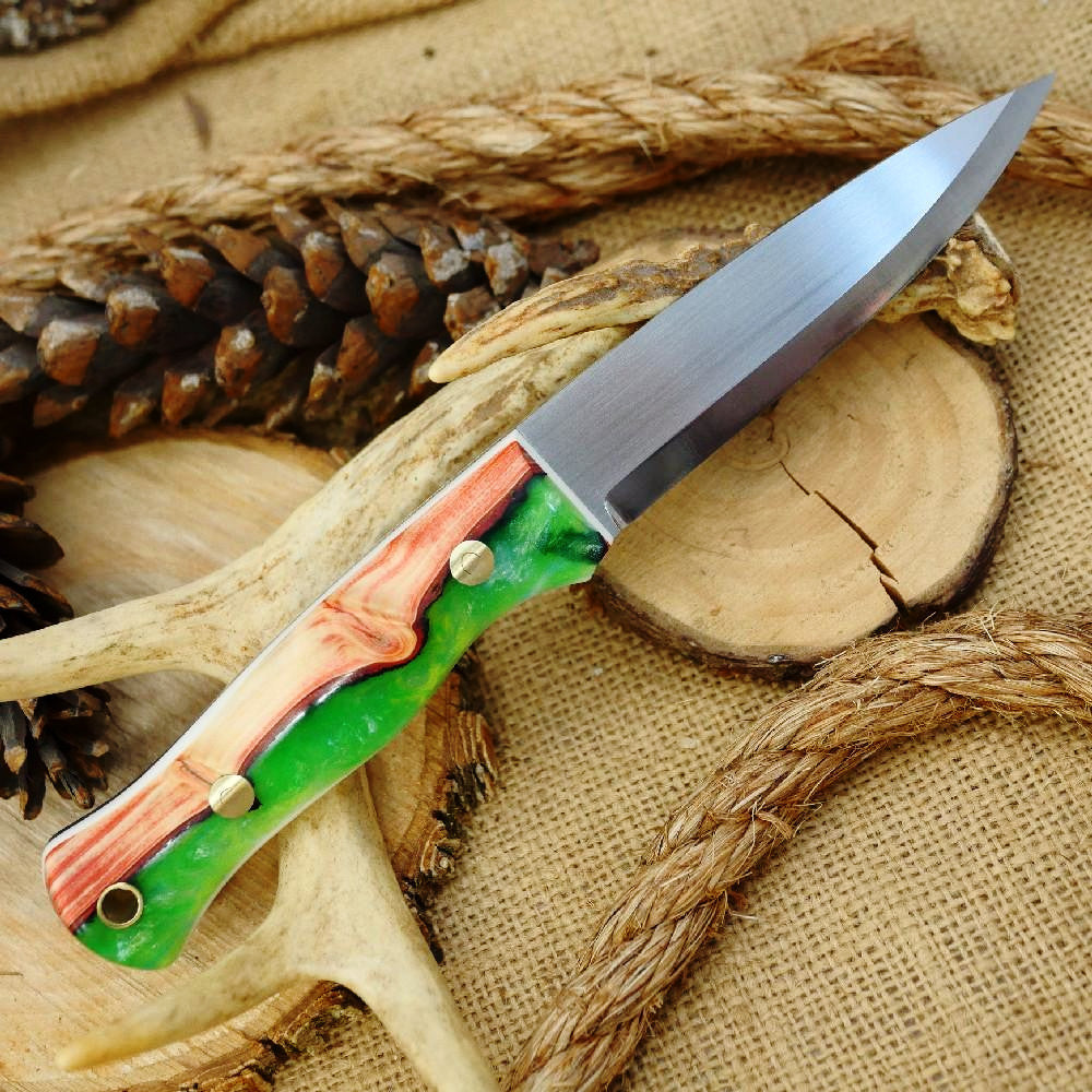 Mountaineer: Shockwood & White Linen
