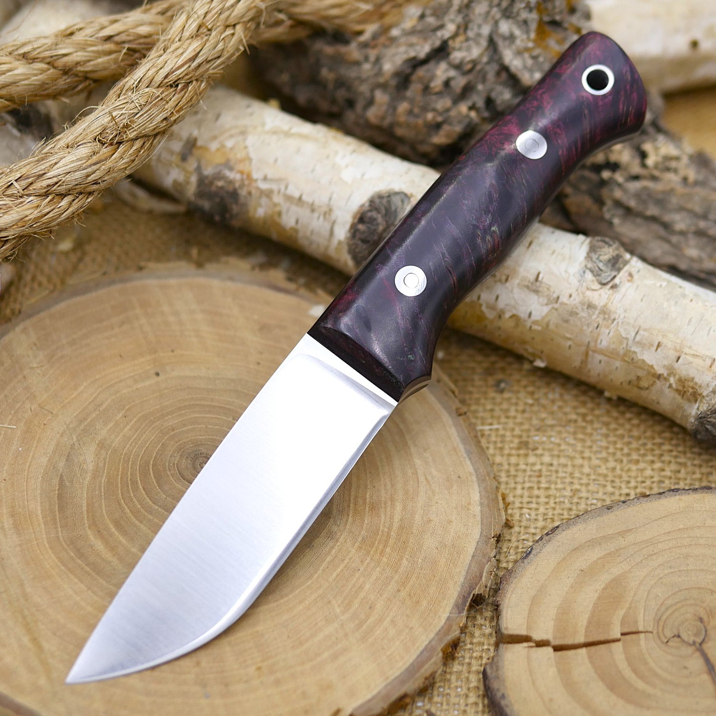 Huntsman: Burgundy Maple Burl, Burgundy Canvas Micarta Liners