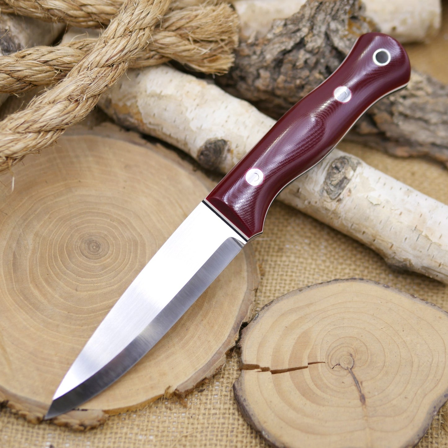 Mountaineer: Magnacut, Red G10 & Double Liners