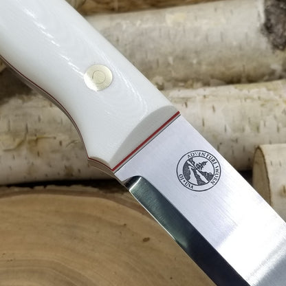 Classic: White G10, red and white liners