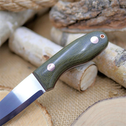 Walker: Green Canvas Micarta, Red Liners, Copper
