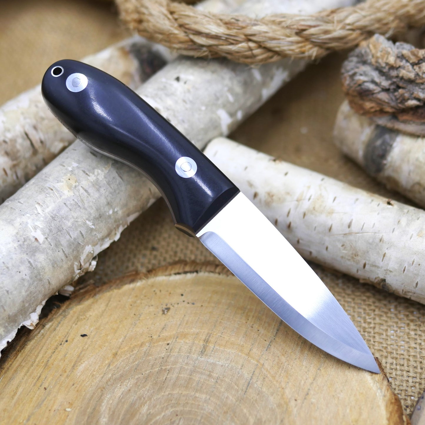 [In-Stock] Walker: CPM 3V, black richlite