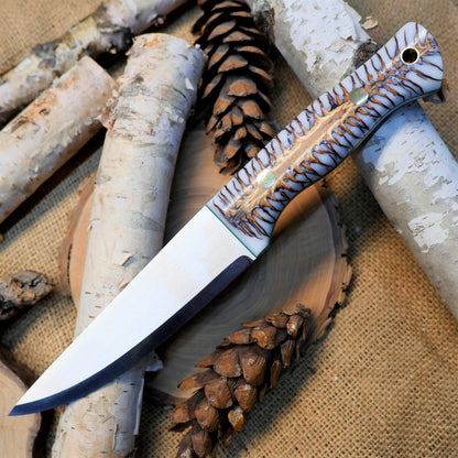 Tradesman: White Cast Spruce Cone & Kelly