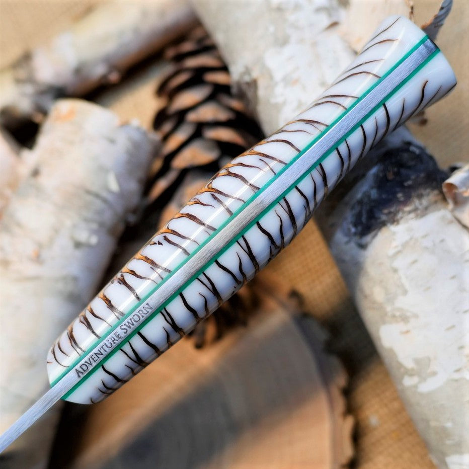 Tradesman: White Cast Spruce Cone & Kelly