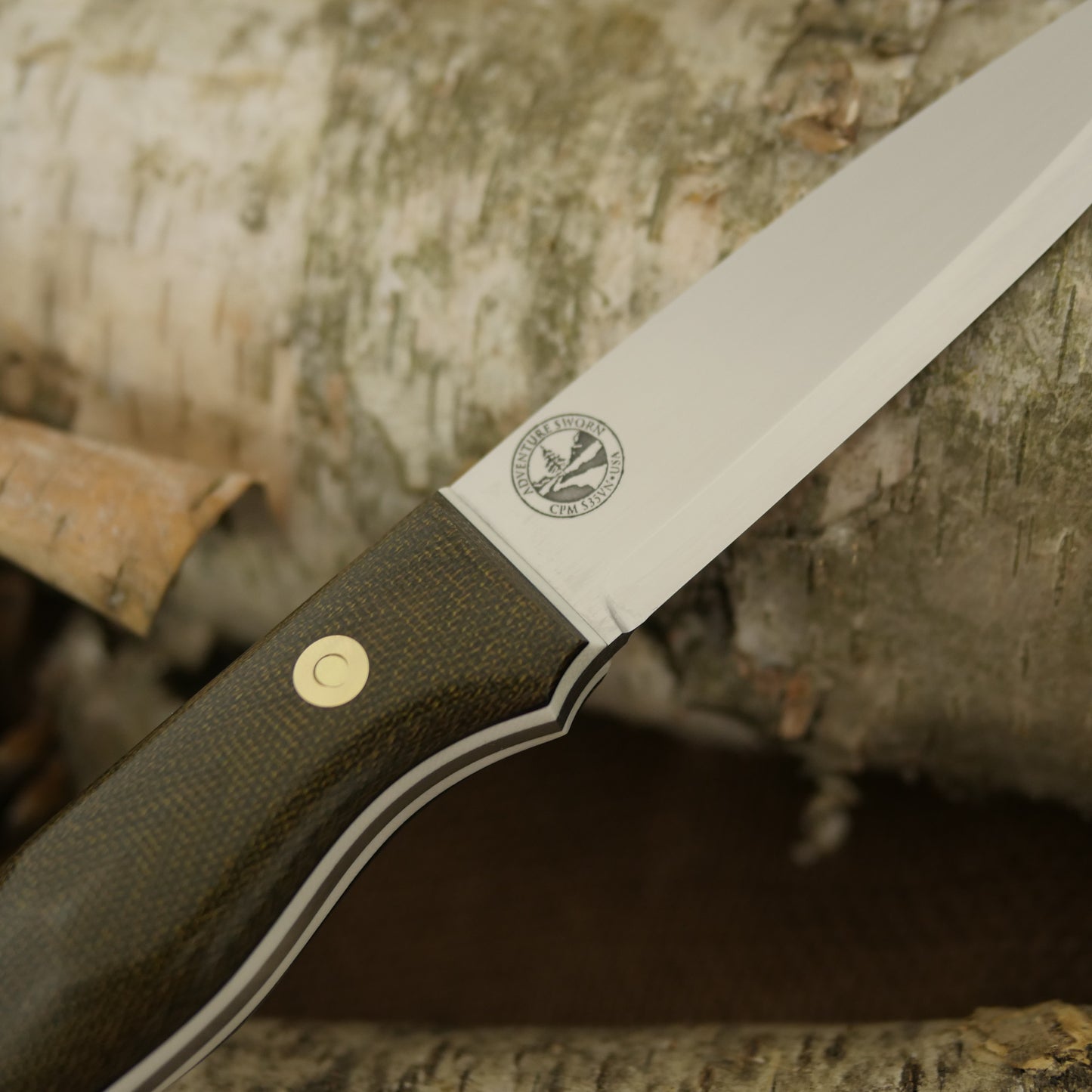 Mountaineer: Green Canvas, White G10 & Black