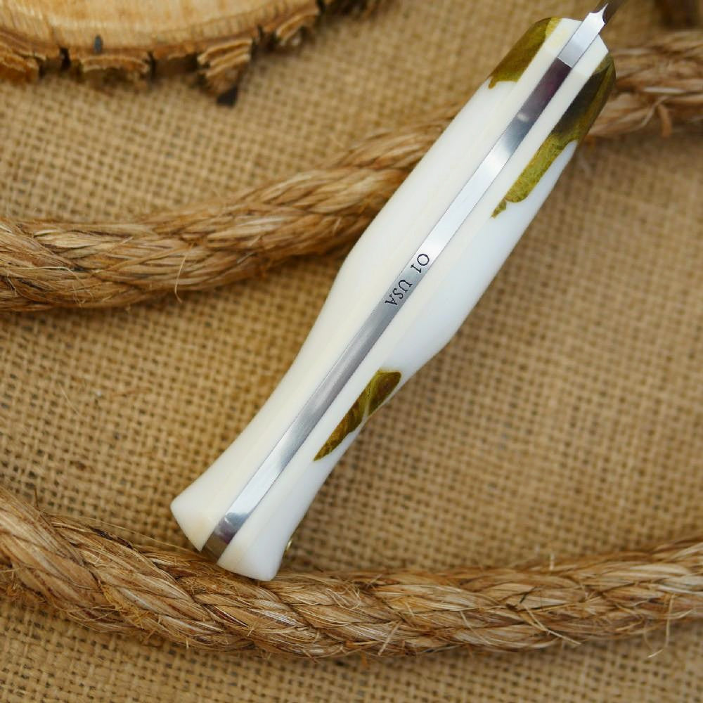 Mountaineer: White Shockwood & White Linen