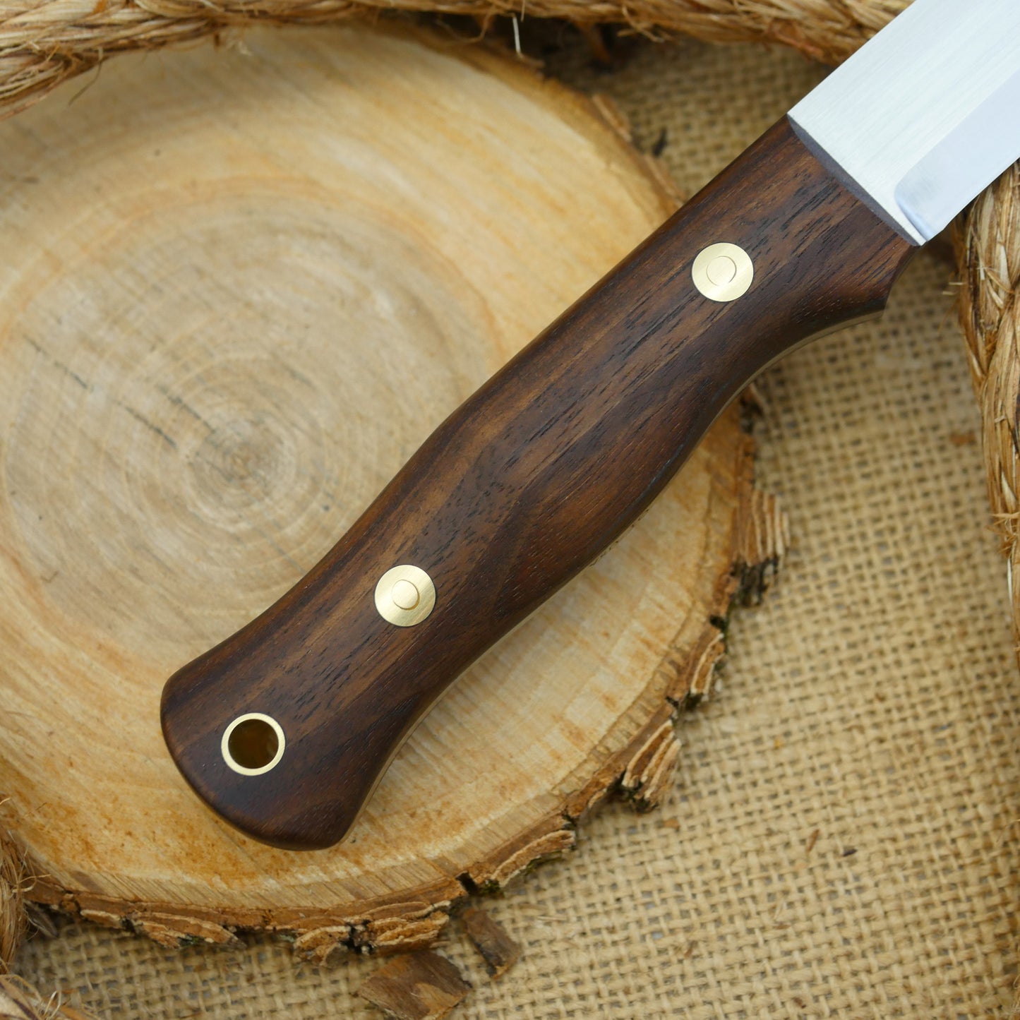 Mountaineer: Walnut & Black