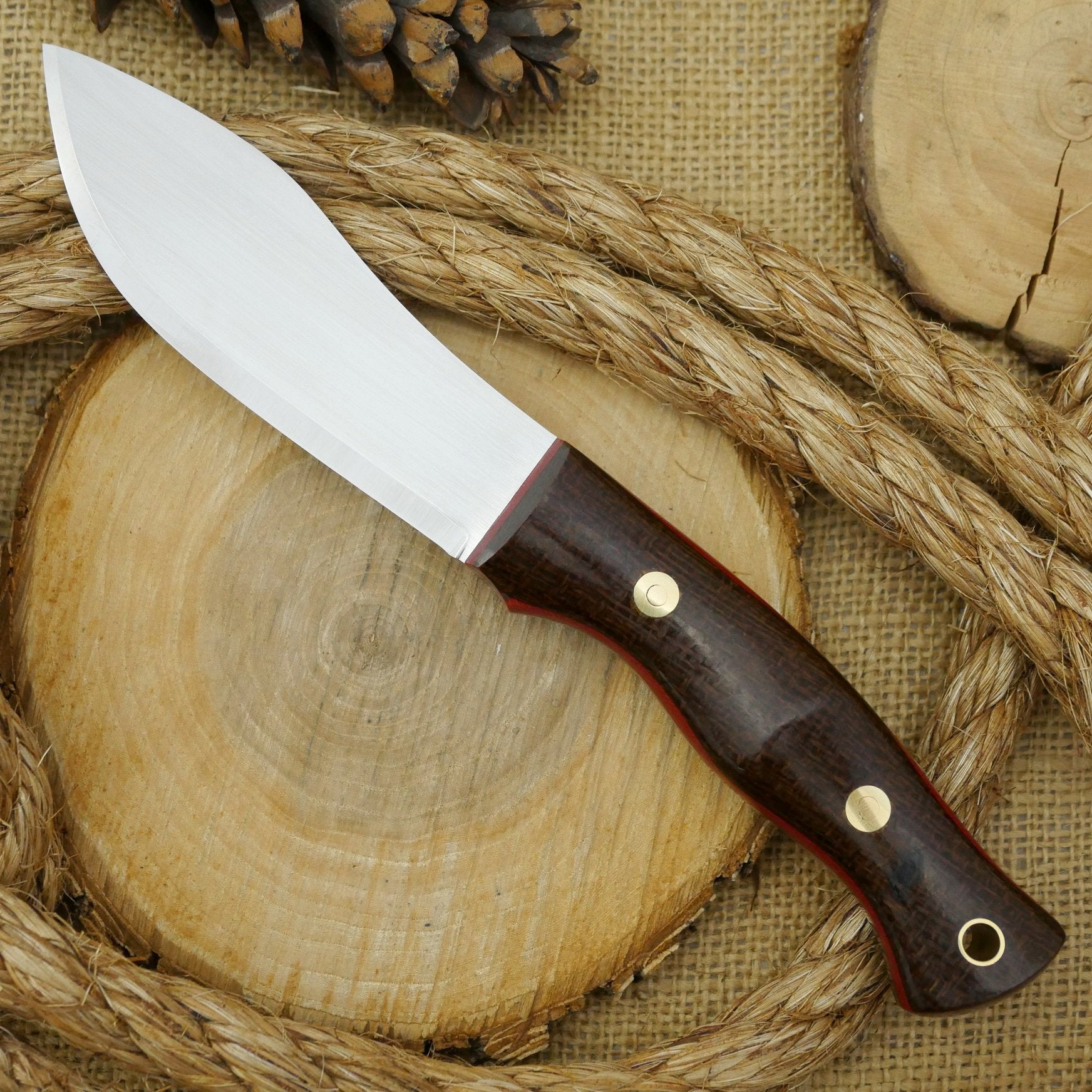 Guide: Barbed Wire Burlap & Red Linen - Adventure Sworn Bushcraft Co.