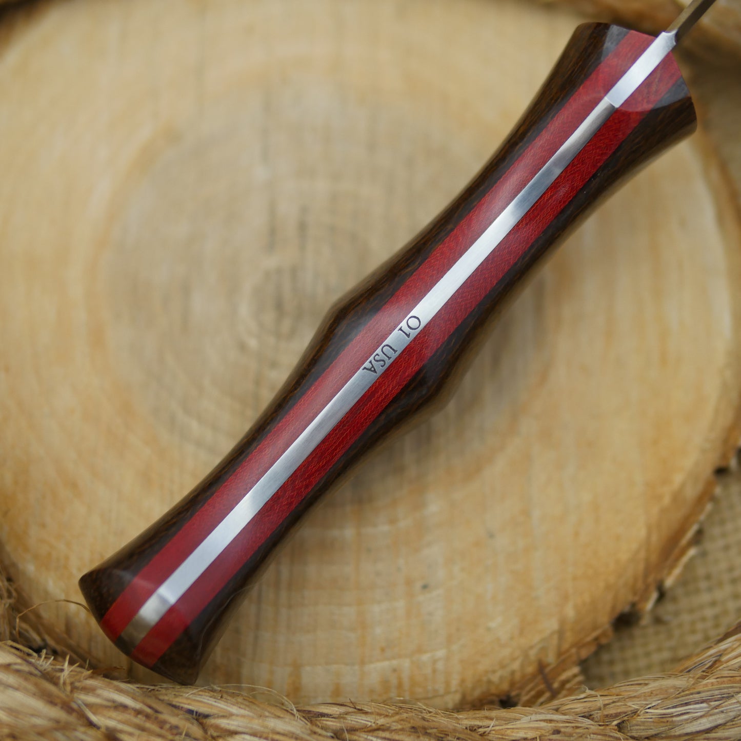 Guide: Barbed Wire Burlap & Red Linen - Adventure Sworn Bushcraft Co.