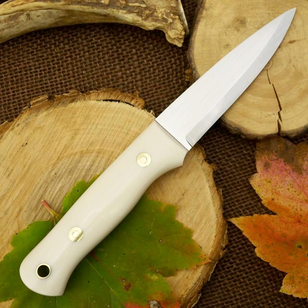 Pointy Classic: Bone Corian & Cinnamon