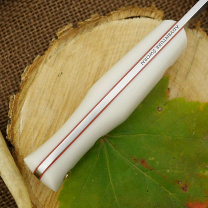 Pointy Classic: Bone Corian & Cinnamon