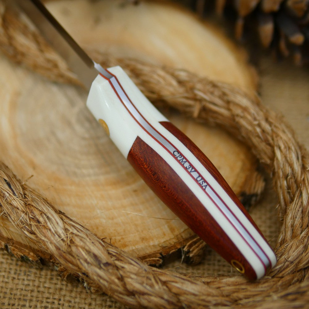 Hiker: Bloodwood & White G10 - Adventure Sworn Bushcraft Co.