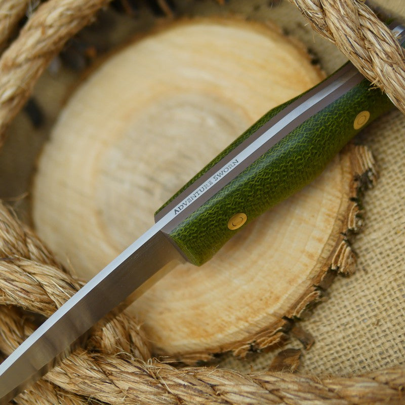 Mountaineer: Emerald Green Burlap & Earth Brown G10