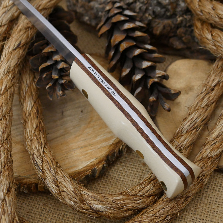 Mountaineer: 5/32 O1, Ivory Paper & Brown Canvas